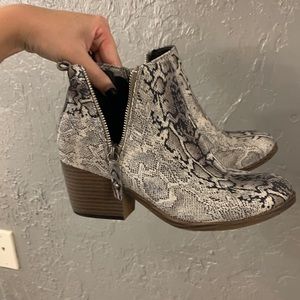 Corky snakeskin booties. Size 9.  Wore once.